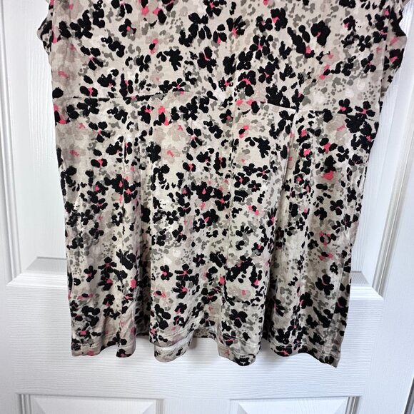 Elle Large Abstract Animal Floral Jersey Knit Cap Sleeve Keyhole Bow Accent Top - Picture 7 of 9